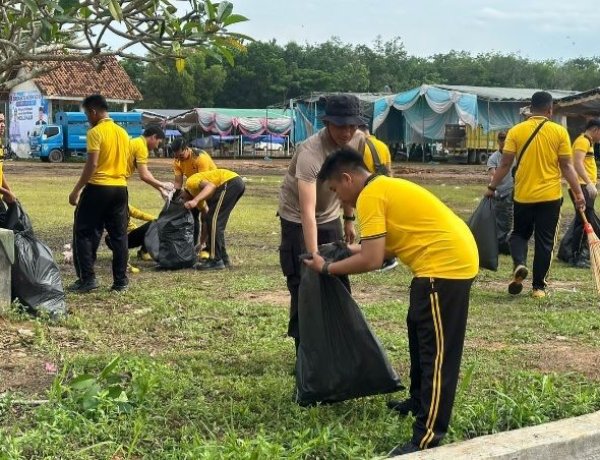Polres Mesuji Gelar Aksi Beli Humanis Usai Puncak HUT Mesuji ke-17, Tegaskan Komitmen Jaga Lingkungan